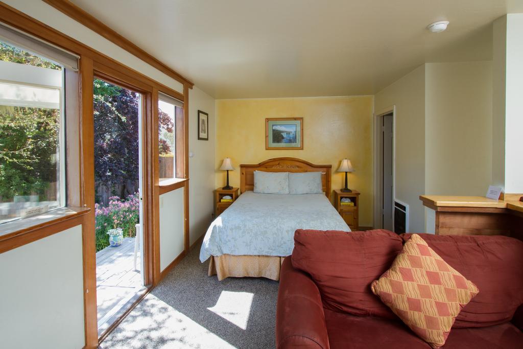 Sweetwater Inn And Spa Мендосино Экстерьер фото